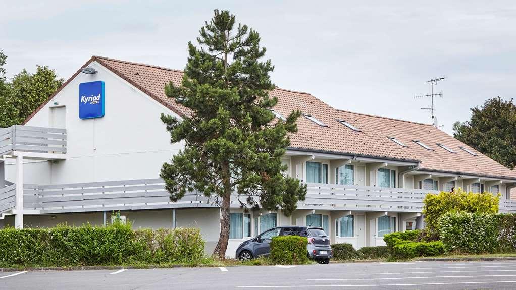 Kyriad Cambrai Exterior foto
